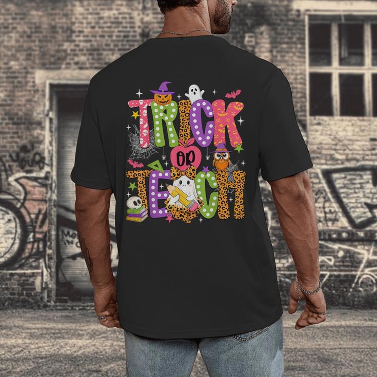 Retro Trick Or Teach Leopard Ghost Halloween Spooky Teacher Men's Back Print T-Shirt, funny design Retro Trick Or Teach Leopard Ghost Halloween Spooky Teacher Men's Back Print T-Shirt, funny design