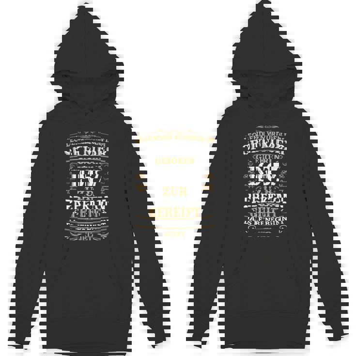 誕生日デザインの伝説は1967年9月生まれ パーカー