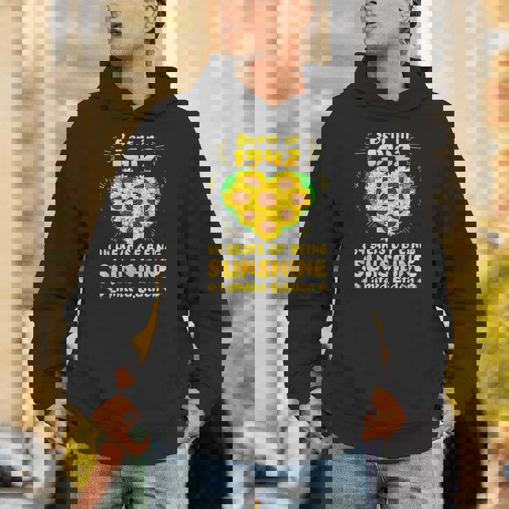 84歳の誕生日 サンシャイン84年 ひまわり恋人 1942年生まれ パーカー