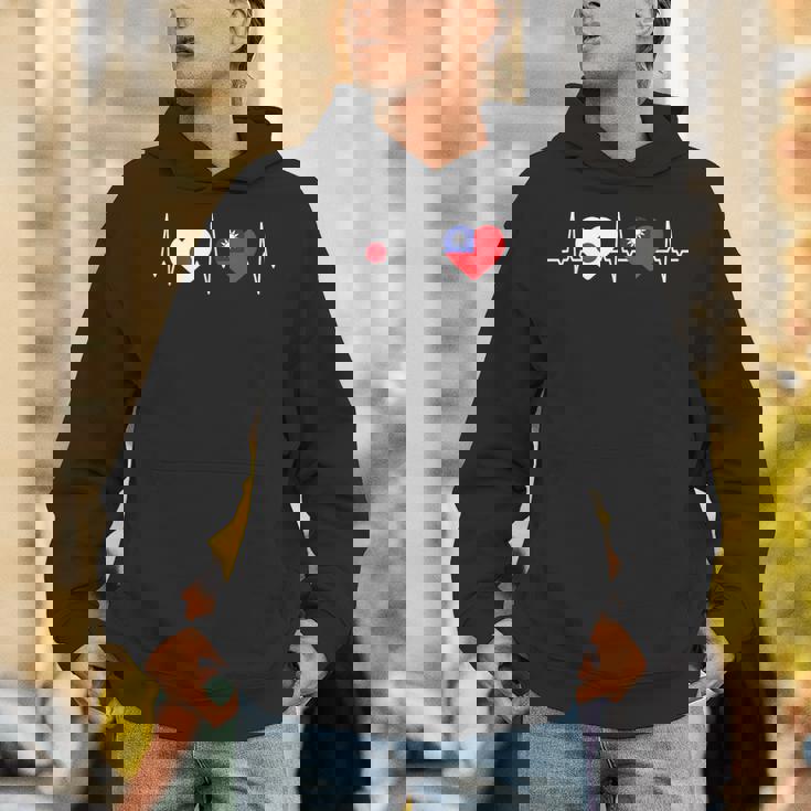 Japanese Flag Taiwanese Flag Heart 台湾の遺産 台湾のルーツ 日本の国旗 台湾の国旗 パーカー