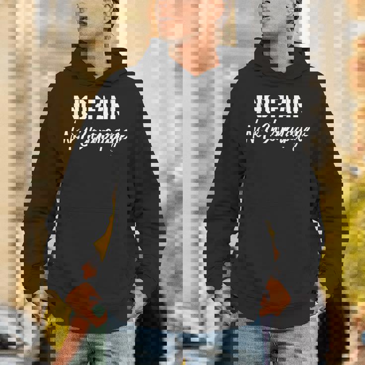 No Pain No Champagne パーカー