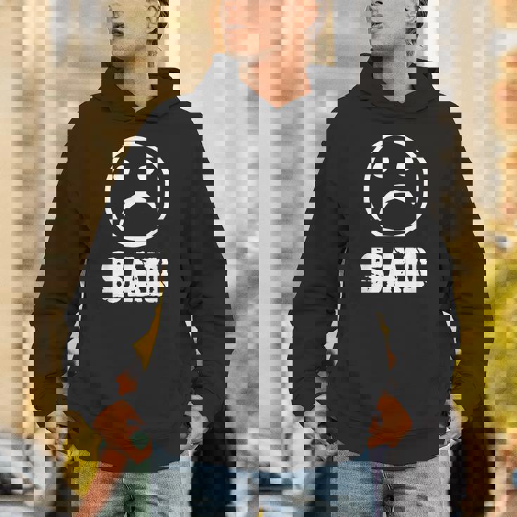 Sad 季節 愛情障害 悲しみ うつ病 エモ パンク パーカー