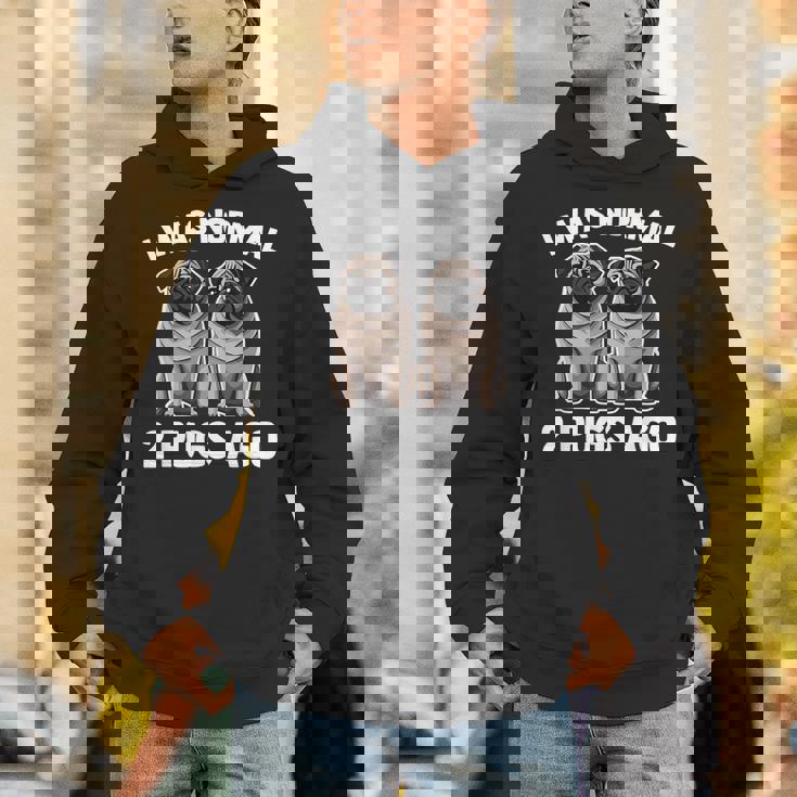 I Was Normal 2 Pugs Ago 面白い犬のパグオーナーパグ愛好家パグ パーカー