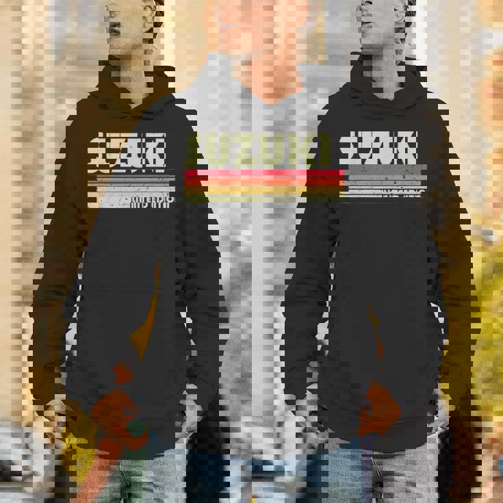 【 鈴木 すずき スズキ 】名字 家族お揃い ギャグ ネタ ウケ狙い 贈り物 ギフト 面白い おもしろ パーカー