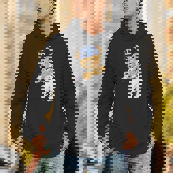 かわいいテディベア野球ヒッター。 パーカー