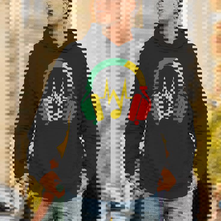 ジャマイカの国旗の色のデザインでレゲエの雰囲気を表現 パーカー