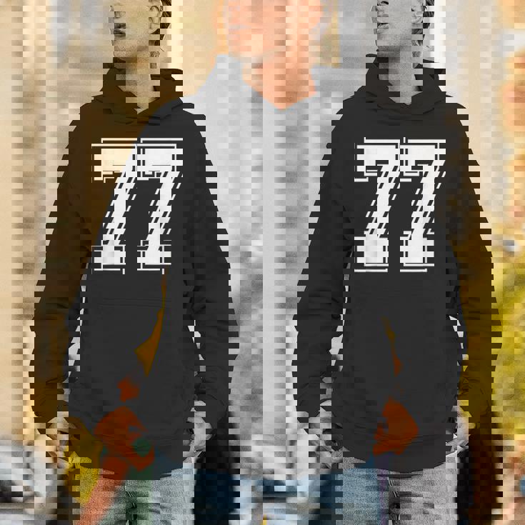 ナンバー77 野球 フットボール 誕生日 パーカー