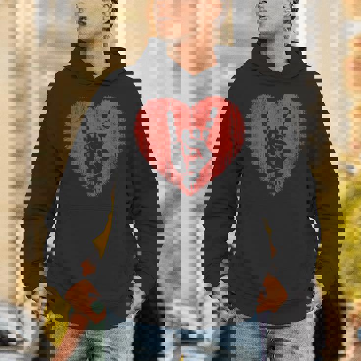 ロックミュージックラバーレッドハートロックンロール パーカー