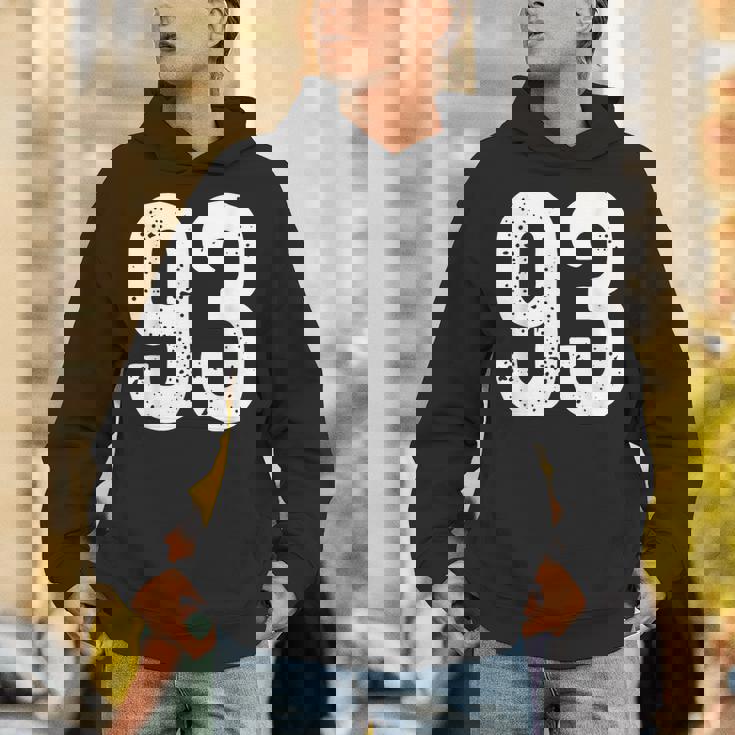 番号 93 パーカー