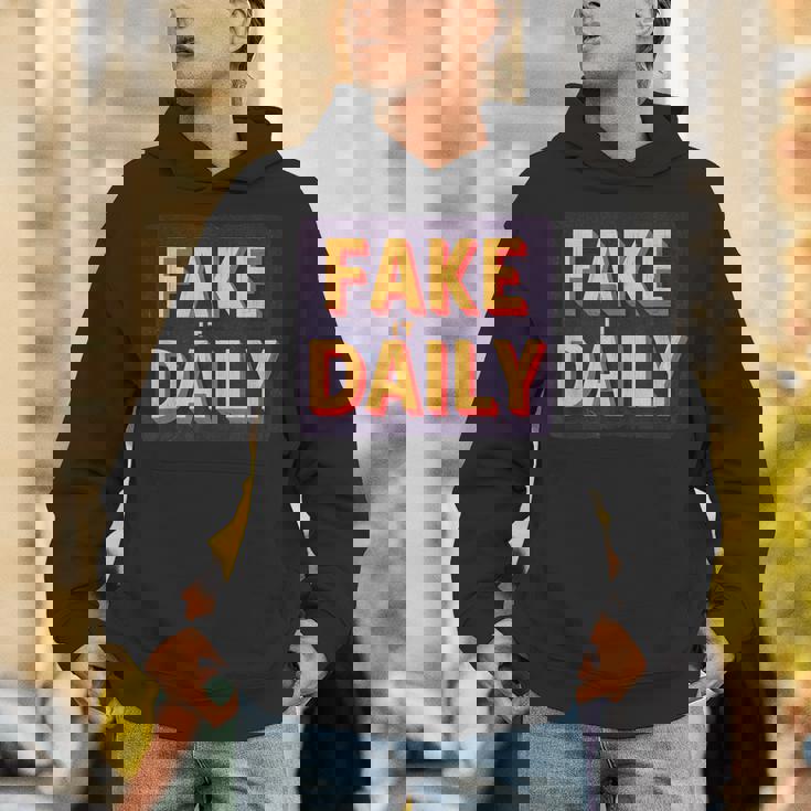 素晴らしいフェイクイットデイリーステートメントエンブレム。 パーカー