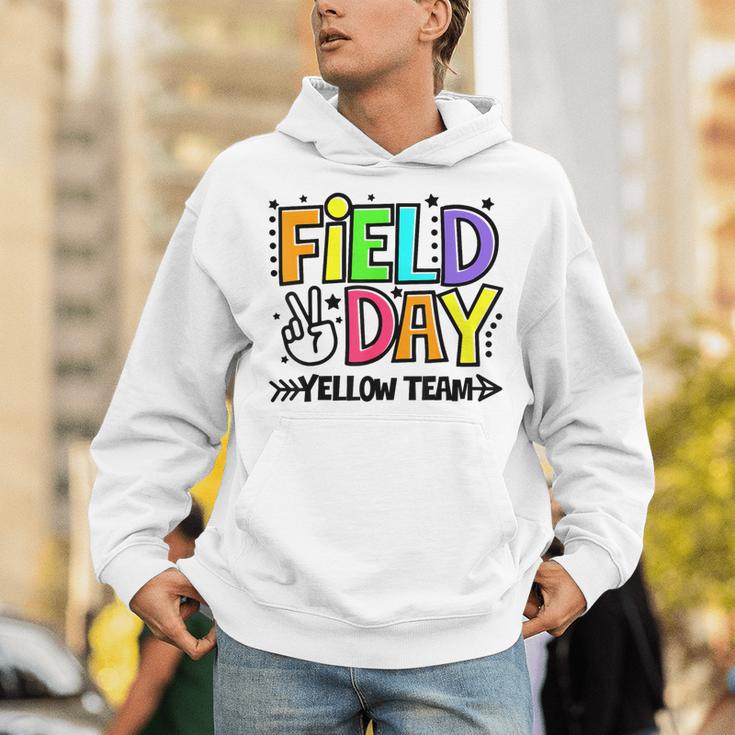 Field Day Yellow Team For Teacher Kids Field Day Games Unisex Hoodie, funny gift