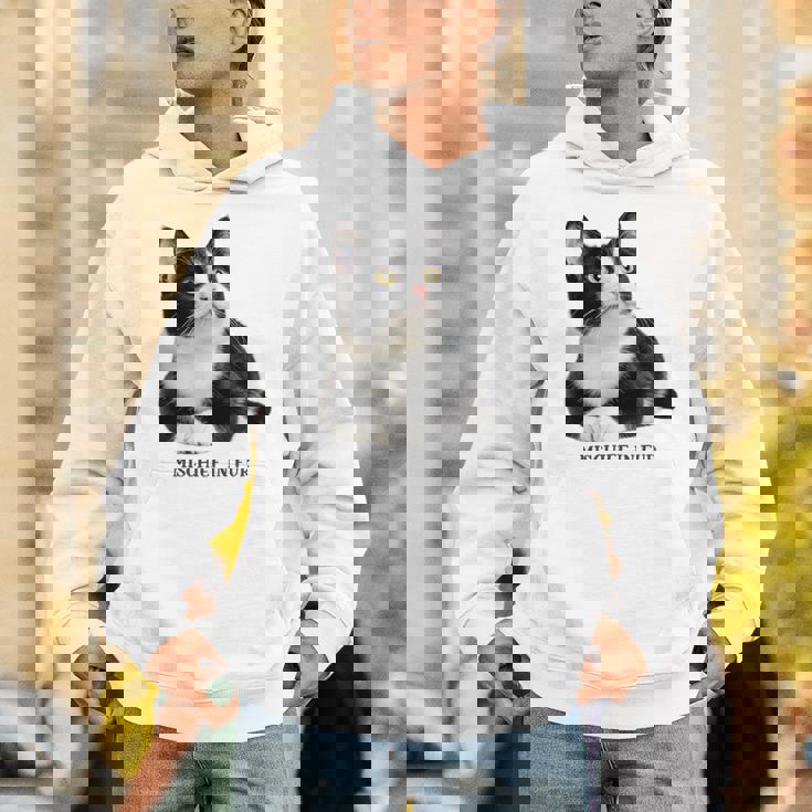 Mischief In Fur 猫写真 ハチワレ猫 黒白猫 猫好き ネタ 猫しもべ 猫飼い 猫依存症 長袖tシャツ パーカー