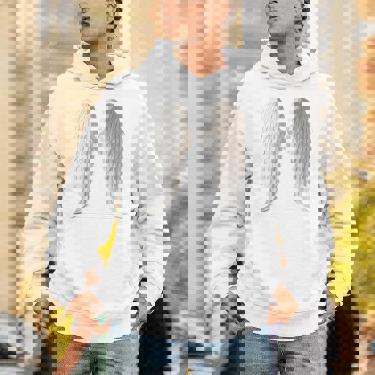 背面にリアルな白い天使の羽。 パーカー