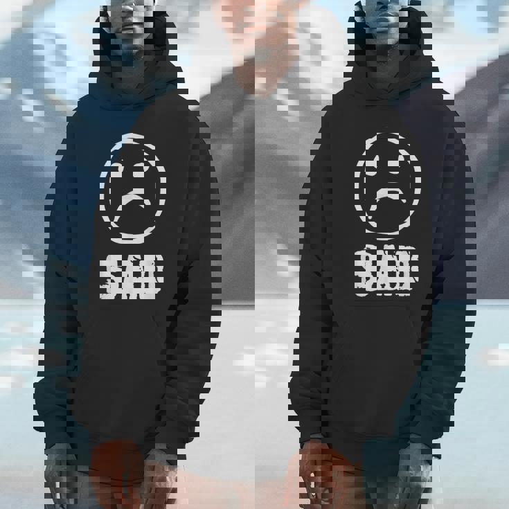 Sad 季節 愛情障害 悲しみ うつ病 エモ パンク パーカー