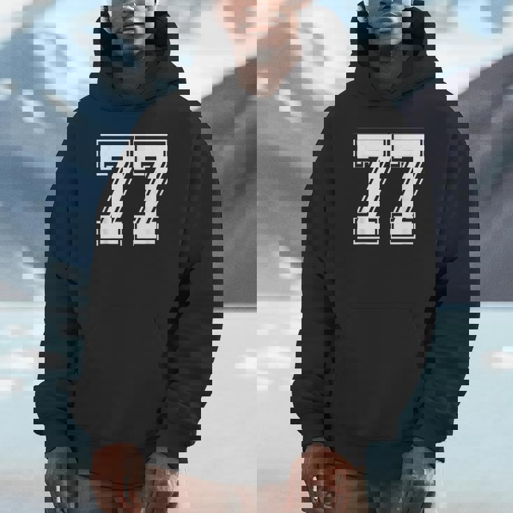 ナンバー77 野球 フットボール 誕生日 パーカー