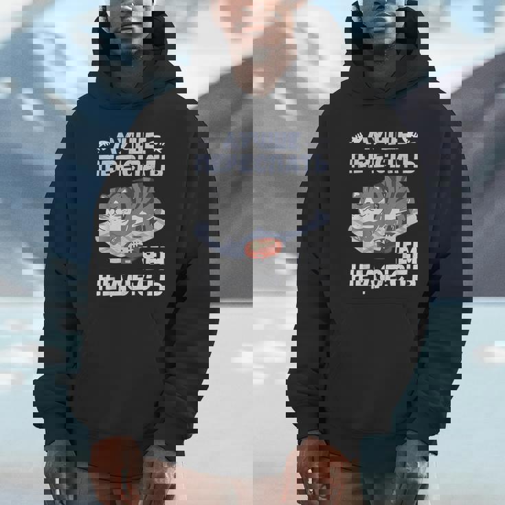 ロシア語の面白い猫のメッセージ「食べ足りないより寝過ぎの方がいい」 パーカー