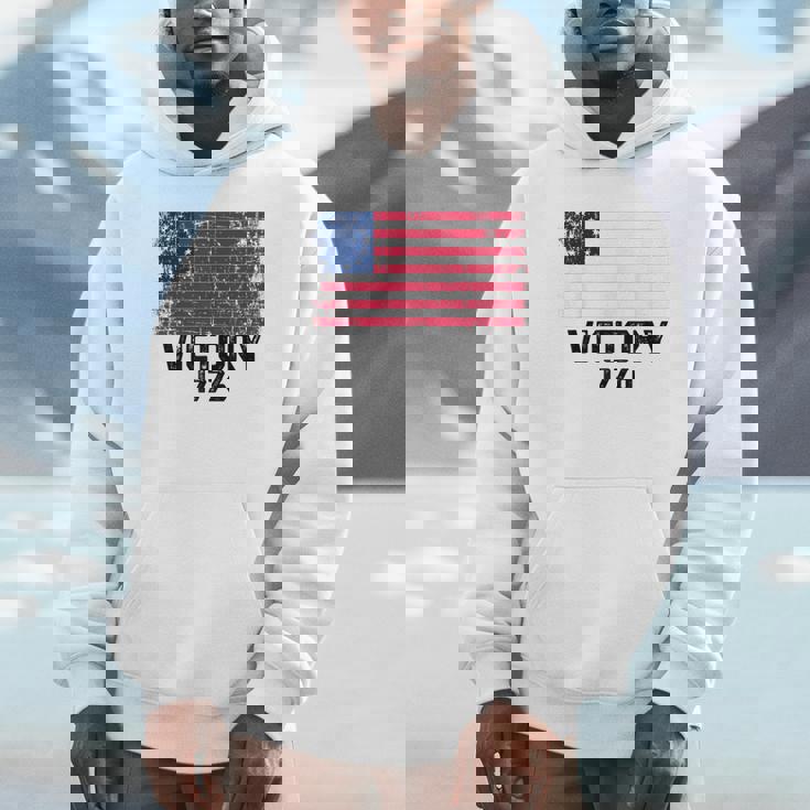 Victory 1776 愛国的 ベッツィー・ロス アメリカ国旗 星13個 パーカー