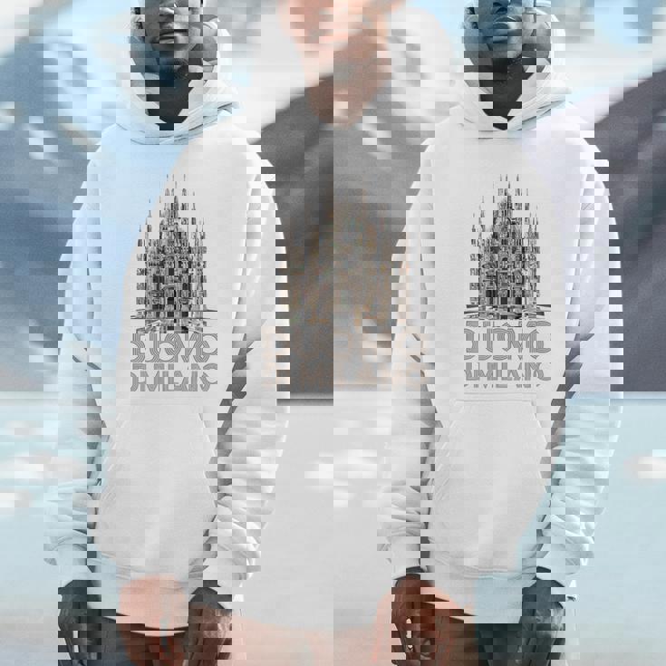 ドゥオーモ・ディ・ミラノ大聖堂のイラスト パーカー