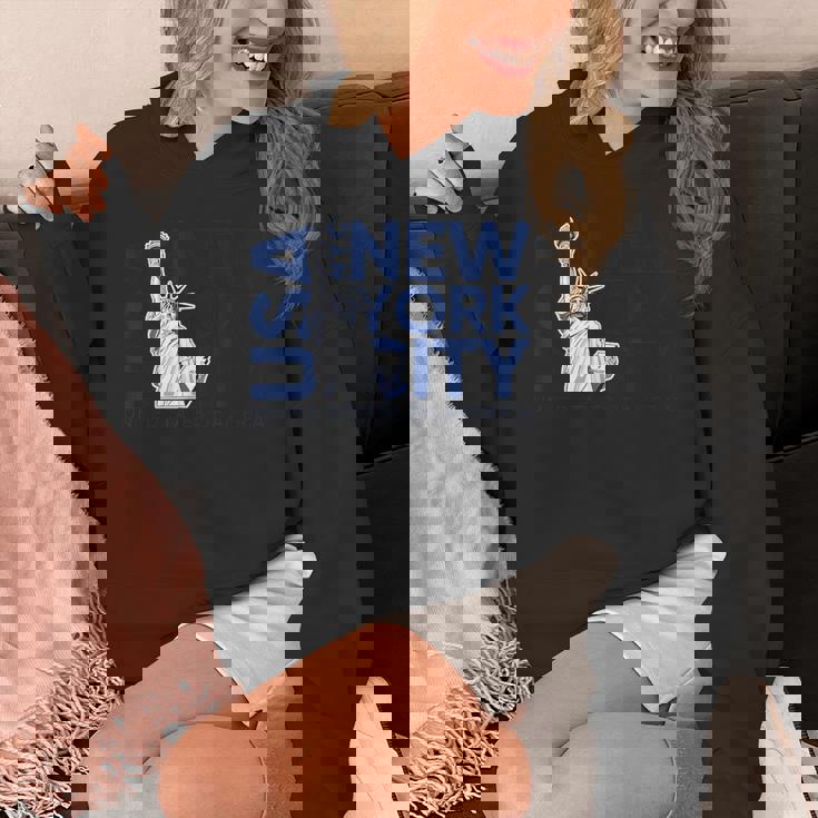 Cool Nyc New York Citytatue Of Liberty With Usa Flag パーカー