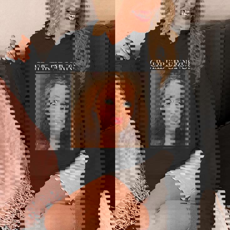 おもしろいドールフェイスミームガール本気で パーカー