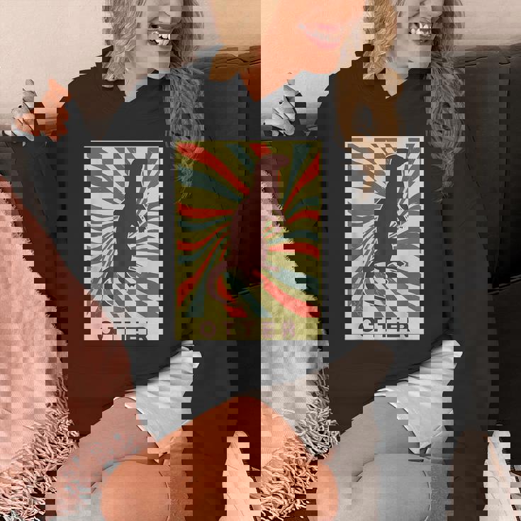 カワウソ 動物 レトロ ヴィンテージ カワウソ パーカー