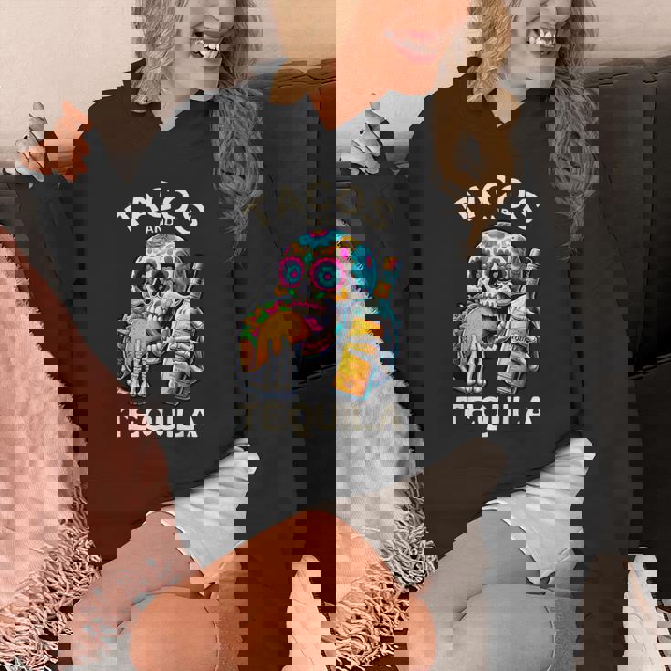 タコスとテキーラ キャンディスカル シンコ・デ・マヨ ロス・ムルトス パーカー