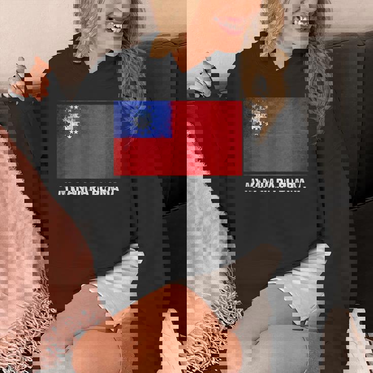 ビルマのミャンマー国旗 パーカー