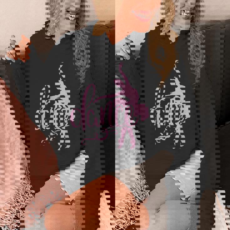 ピンクのバレエダンサー、スクリプトダンスレタリングデザイン。 パーカー