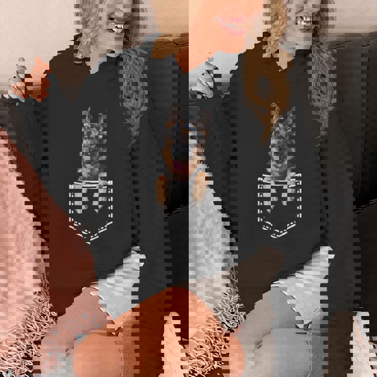 ポケットジャーマンシェパード パーカー