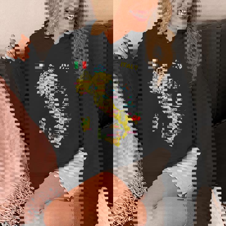 手描きのイタリア地図 観光地 パーカー