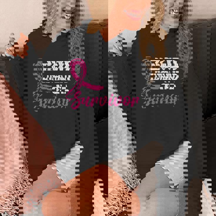 生存者の乳がん啓発の誇り高き夫。 長袖tシャツ パーカー