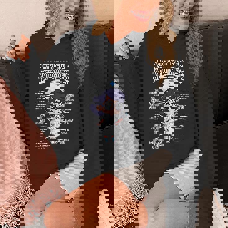 看護師病院のデザイン パーカー