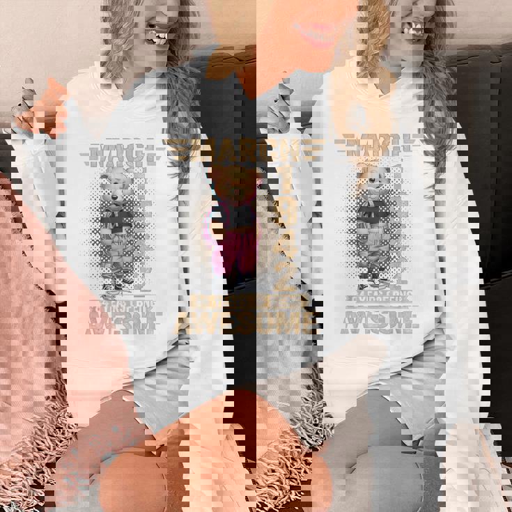 1942年3月 84歳の誕生日 84歳のテディベア Being Awesome パーカー