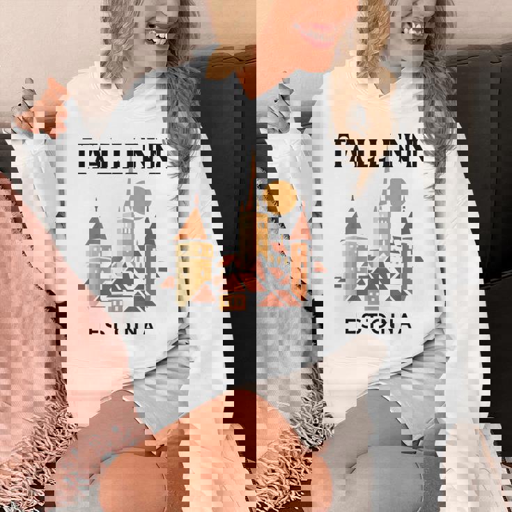 タリン エストニア 中世 旧市街 ヴィンテージ レトロ エストニア パーカー