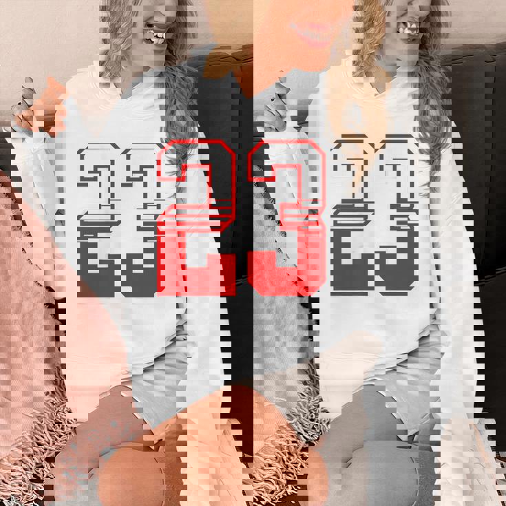 白赤番号 23 スポーツチーム パーカー