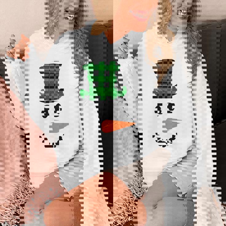 雪だるま 顔 にんじん鼻 クリスマス 冬 格子柄 サンタハット パーカー