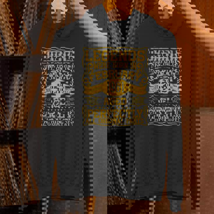 55歳の誕生日伝説は1961年2月に誕生しました。 パーカー