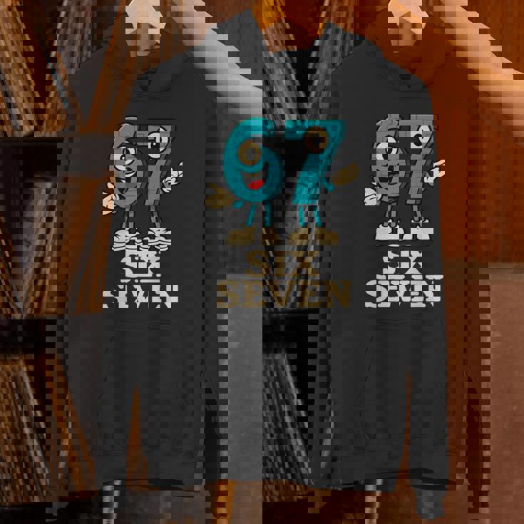 67 シックスセブン 6-7 面白いイタリアンブレインロットスラングゲームミーム 長袖tシャツ パーカー