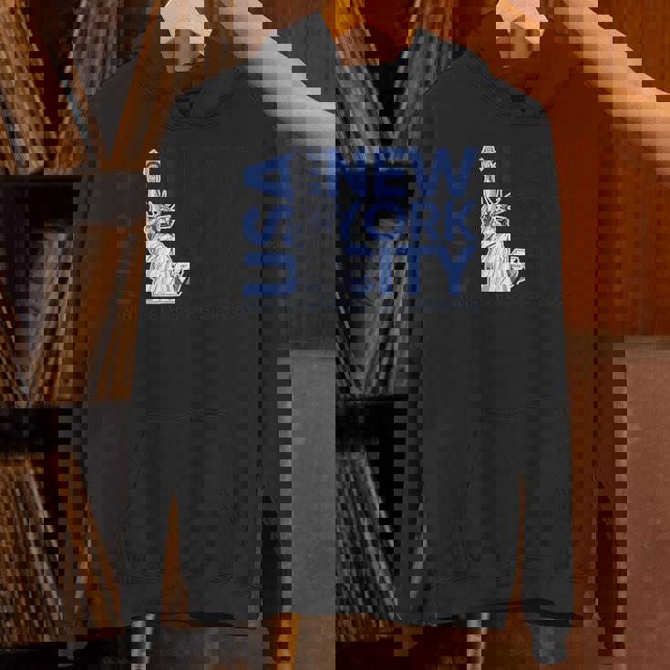 Cool Nyc New York Citytatue Of Liberty With Usa Flag パーカー