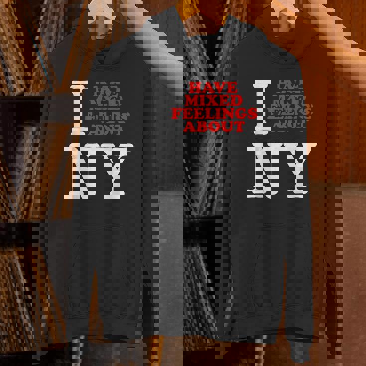 I Have Mixed Feelings About New York パーカー