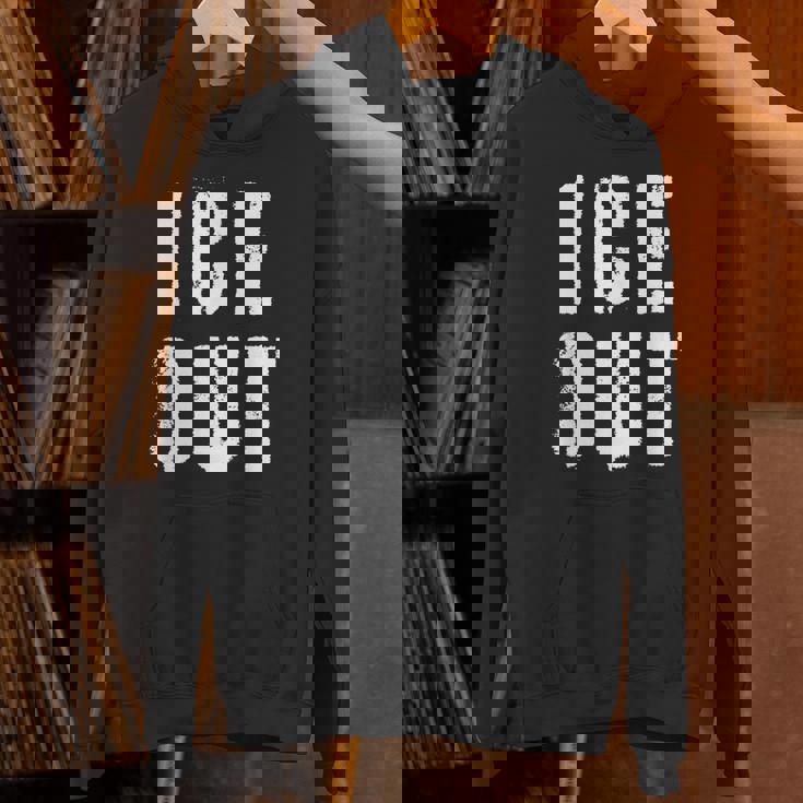 Ice Out パーカー