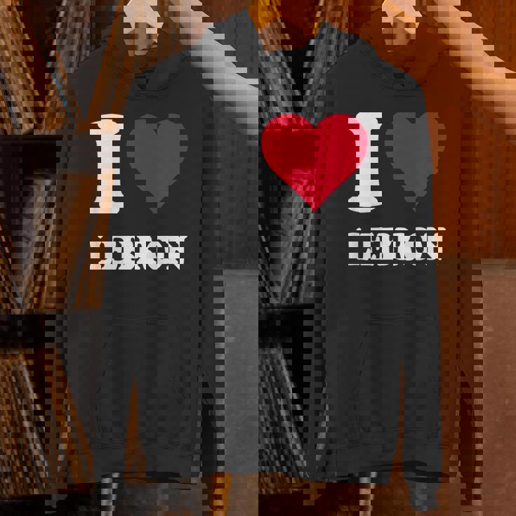 Red Heart I Love Lebron パーカー