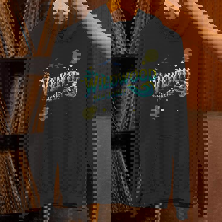 Retro Wildwood New Jersey Waves Sun Ocean Beach NJ Vacation Unisex Hoodie