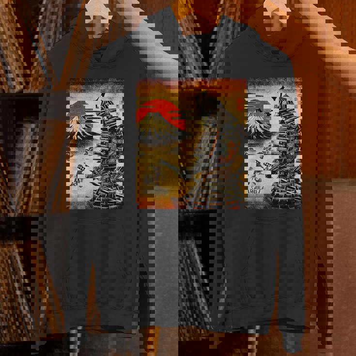 「夜明けの富士山と壮大な侍戦士」 パーカー