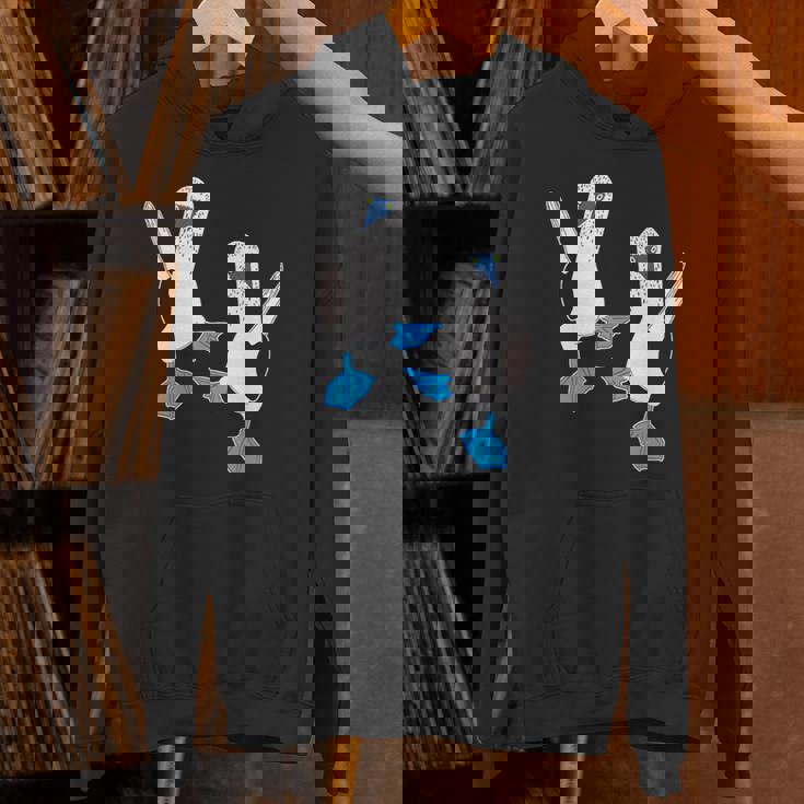 かわいいアオアシカツオドリ。 パーカー