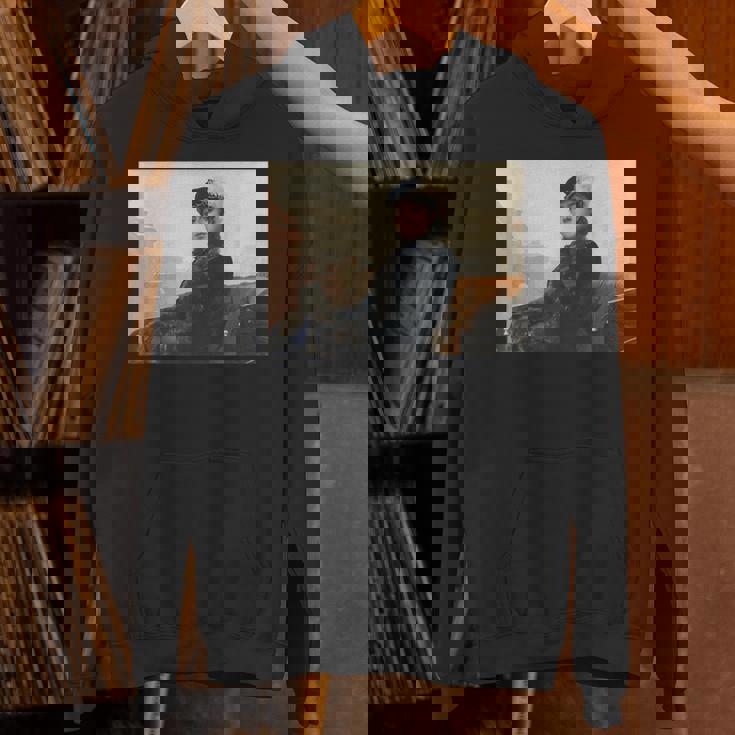 イヴァン・クラムスコイ作「見知らぬ女の肖像」 パーカー