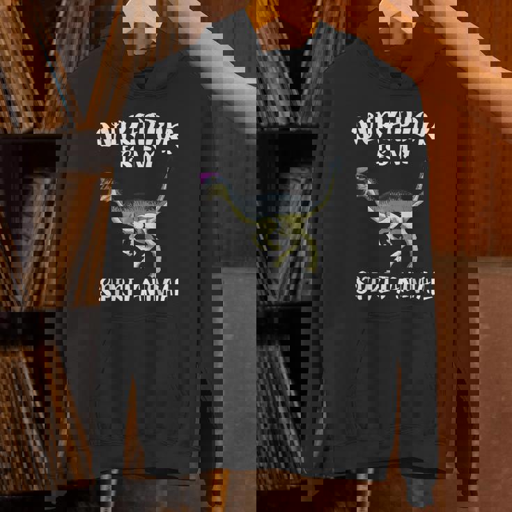 オビラプトルは俺の精霊動物恐竜好き パーカー