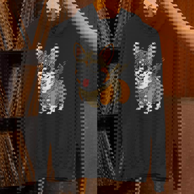 タクティカル コーギー 犬種 戦士 動物 しゃれ ミーム パーカー