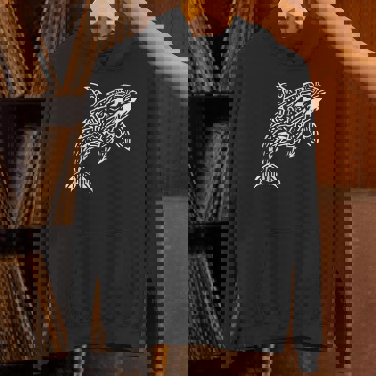 トライバル シャチ クジラ ハワイアン マオリ タトゥー オーシャン アート デザイン パーカー