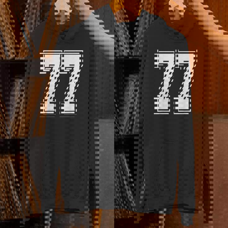 ナンバー77 野球 フットボール 誕生日 パーカー